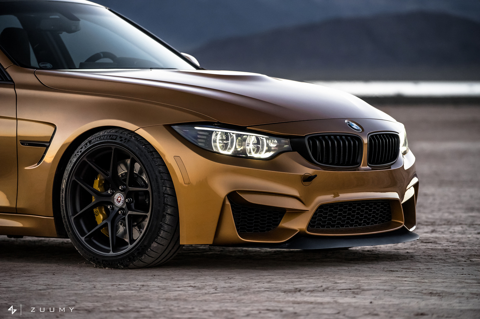 BMW m3 f80 Gold