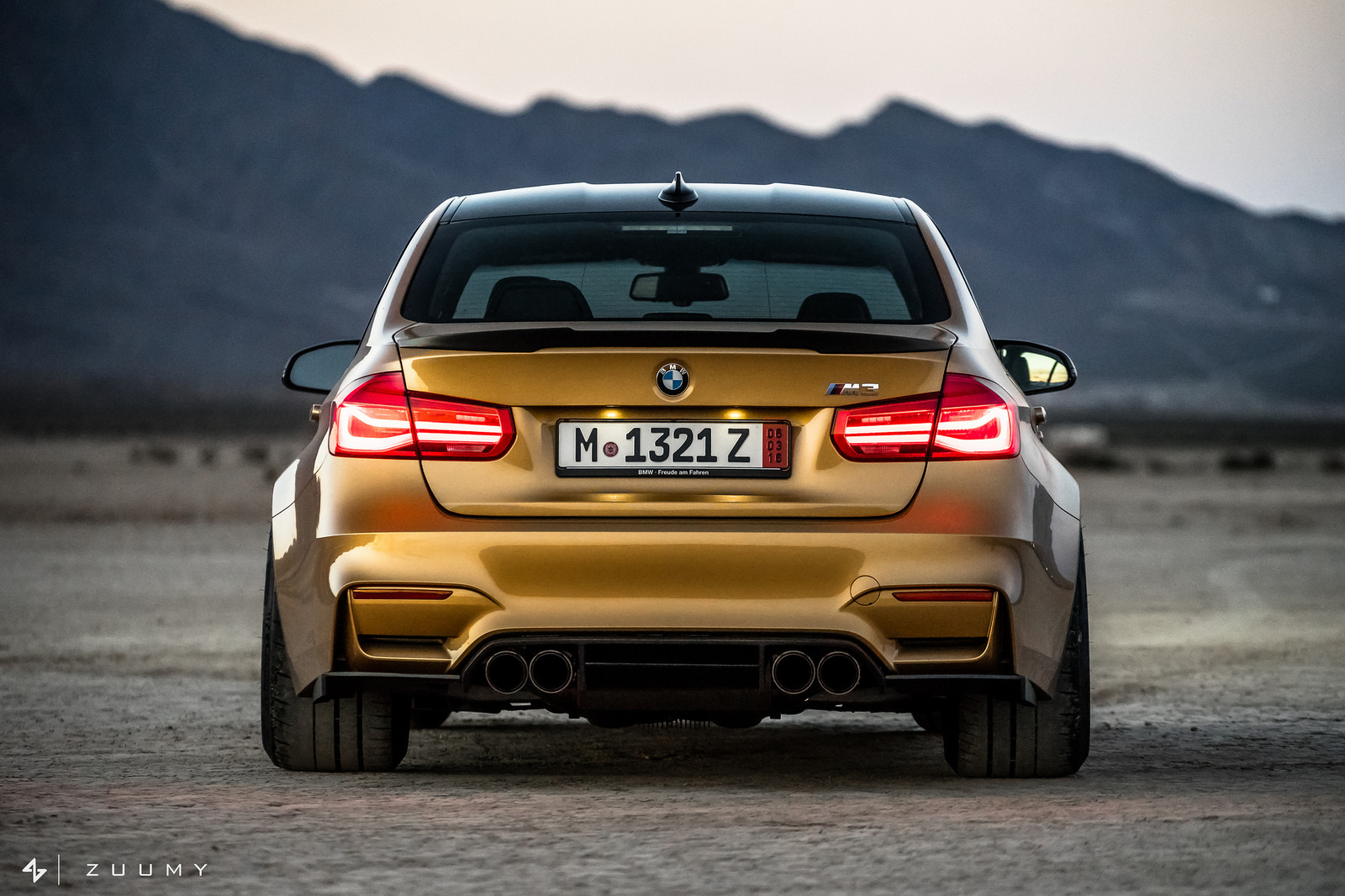 BMW m3 f80 Gold