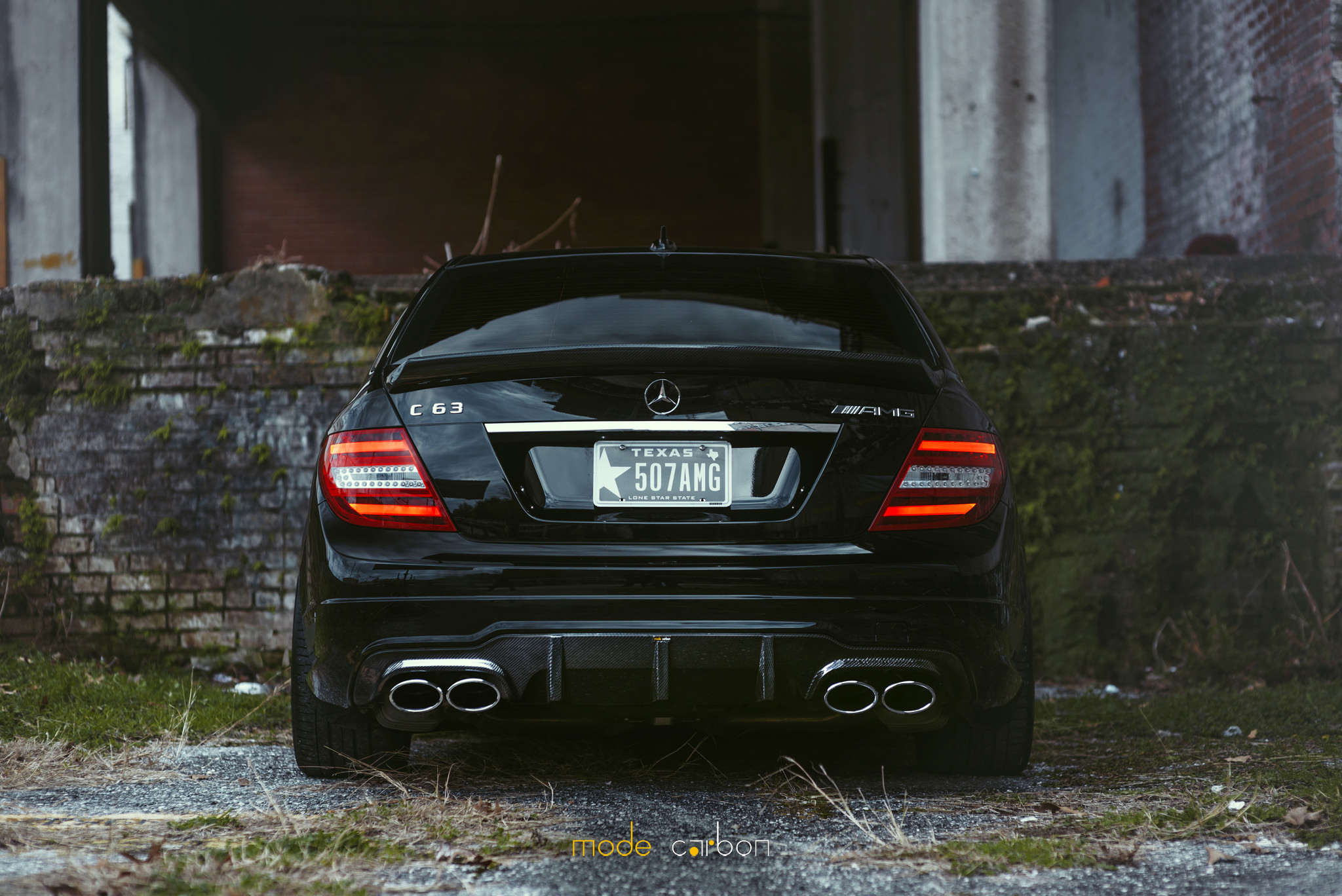 Mercedes c63 AMG w204 черный